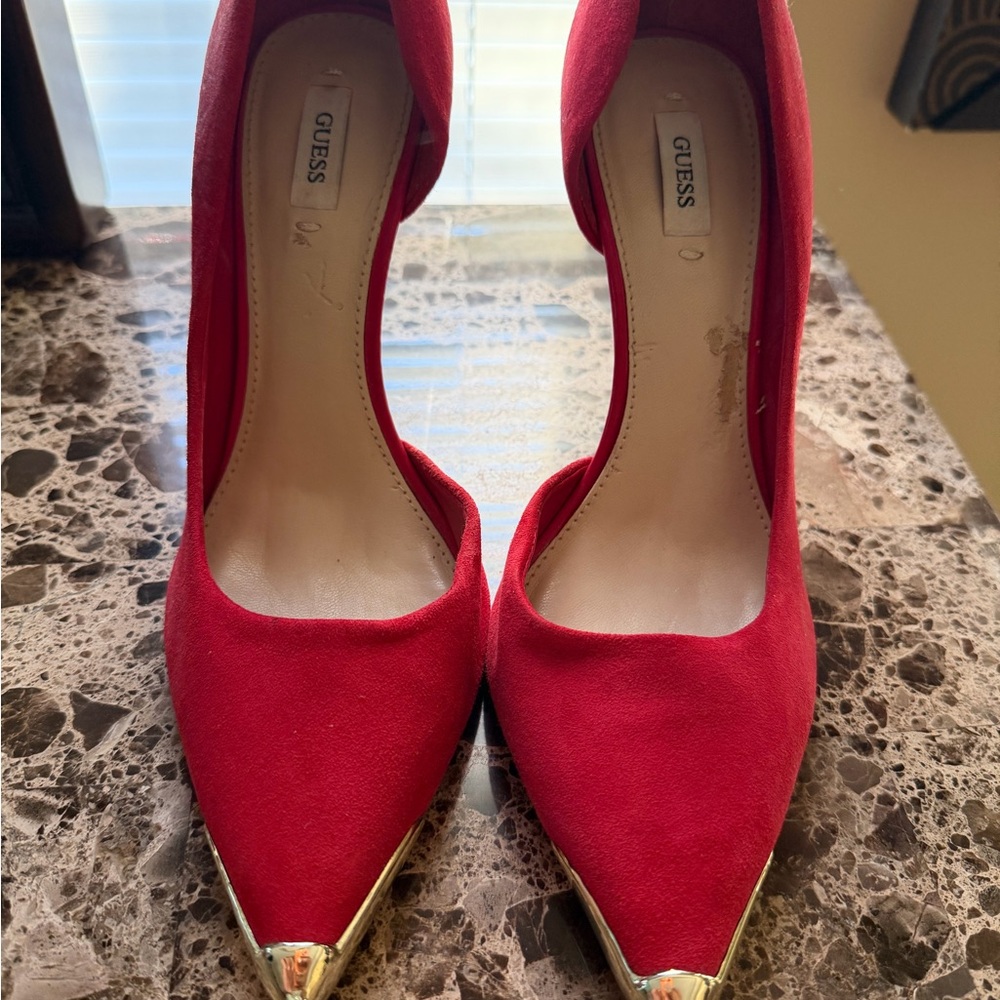 Guess Red Soft Heels with Gold Pointed Accents!